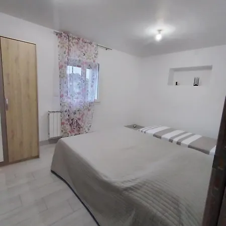 La Joie D Isis Casa vacanze Alès